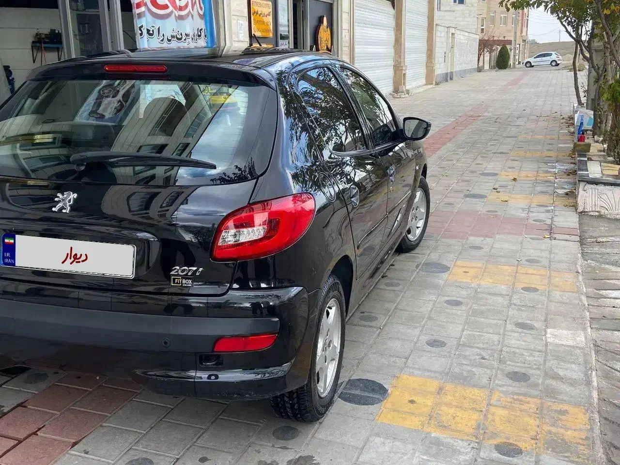 پژو ۲۰۷ مدل ۹۶ در حد|خودرو سواری و وانت|اردبیل, |دیوار