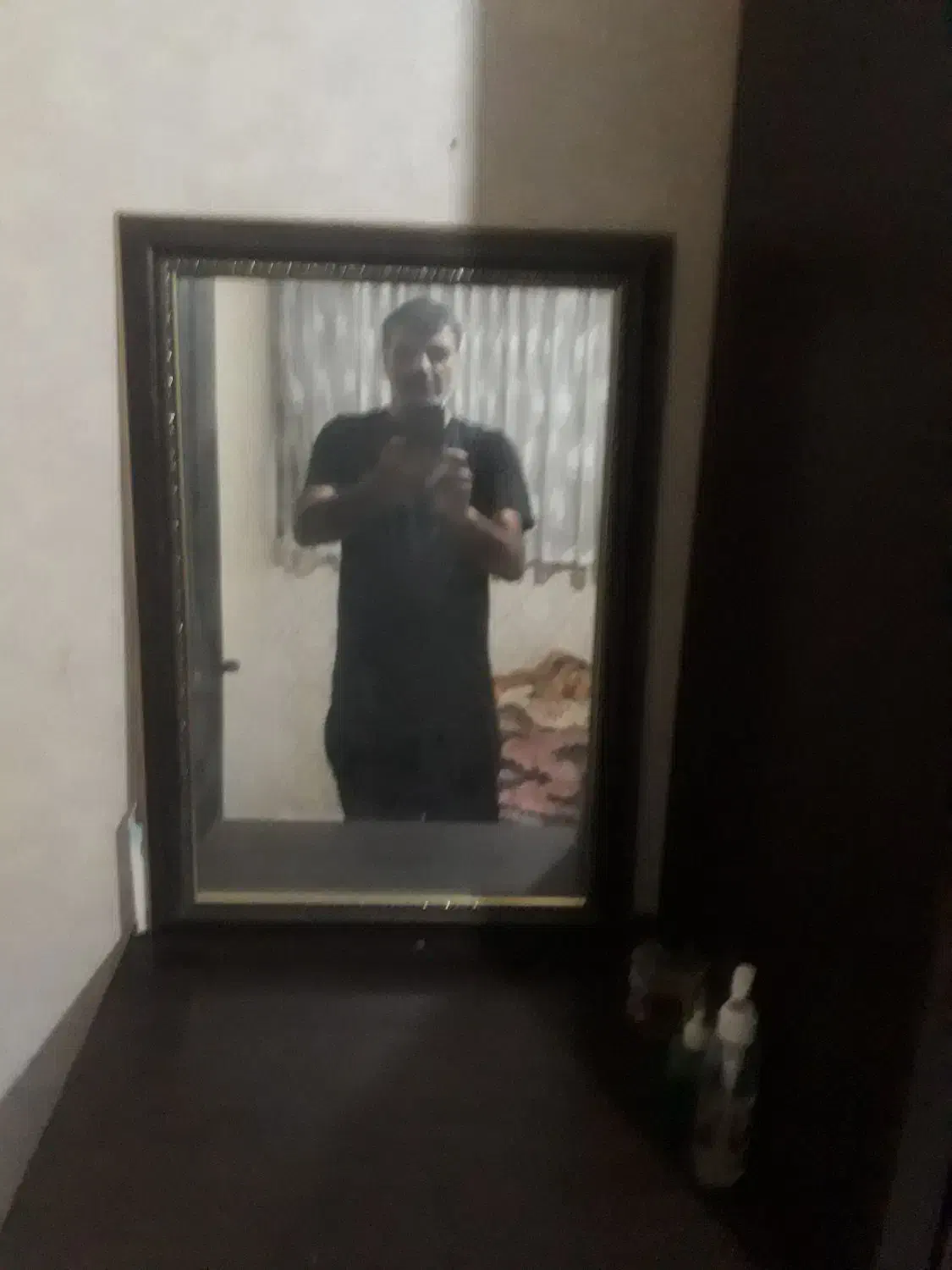 یک عدد آینه قاب دار|آینه|مشهد, شهید هاشمی نژاد|دیوار