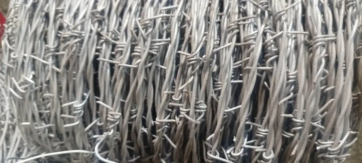 توری فنس گالوانیزه پایه فنس سیمانی بتنی|مصالح و تجهیزات ساختمان|شهریار, شهریار|دیوار