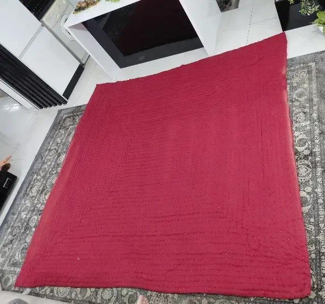 لحاف کرسی|رختخواب، بالش، پتو|ابریشم, |دیوار