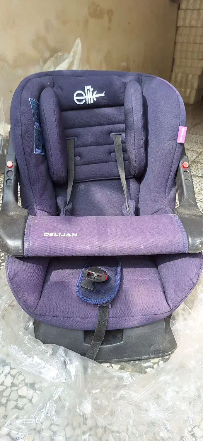 صندلی ماشین|تخت و صندلی بچه|لاهیجان, کوی آزادگان|دیوار