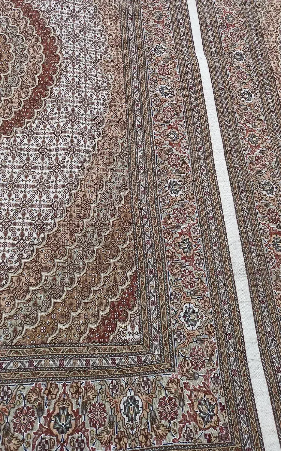 فرش۱۲متری ۴۰رج ۱۳مدی|فرش|خوی, |دیوار