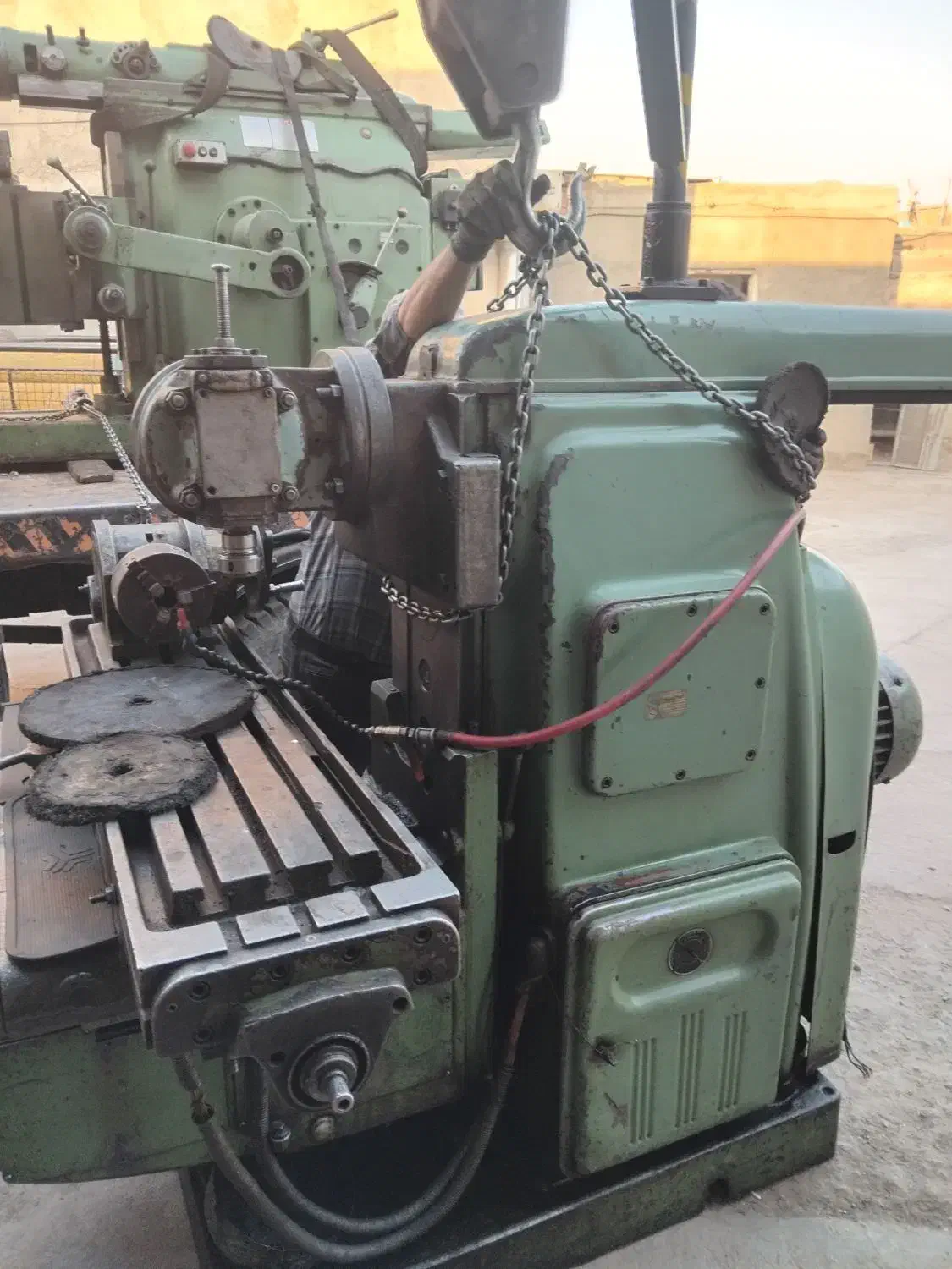 دستگاه صحفه تراش رومانی|ماشینآلات صنعتی|باقرشهر, |دیوار