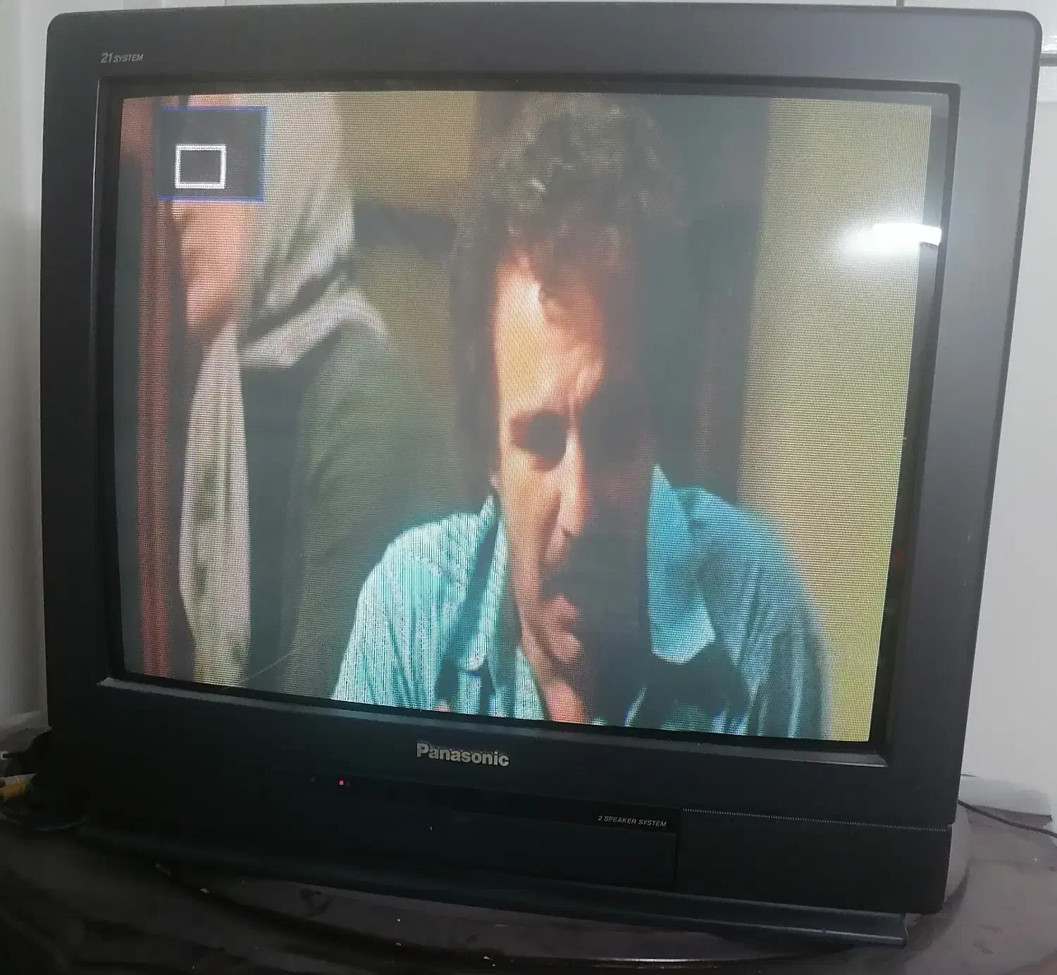 تلویزیون رنگی پاناسونیک ۲۶ اینچ|تلویزیون و پروژکتور|تهران, فلسطین (میدان انقلاب)|دیوار