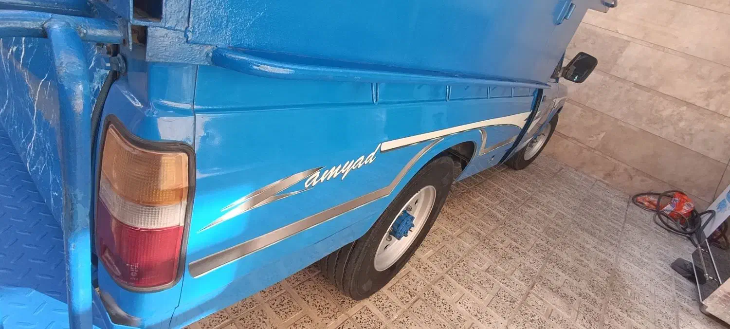 نیسان  فروشی|خودرو سواری و وانت|بروجرد, |دیوار