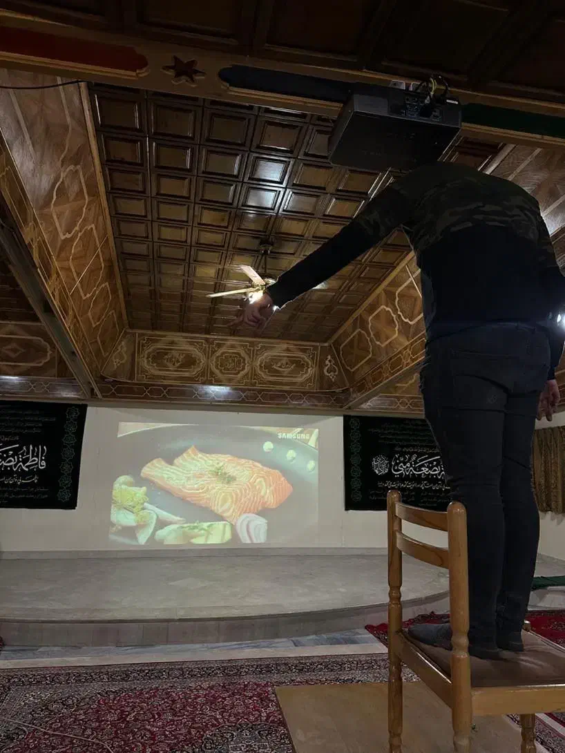 ویدئو پروژکتور مناسب پخش فیلم و مسابقات فوتبال|تلویزیون و پروژکتور|گراش, |دیوار