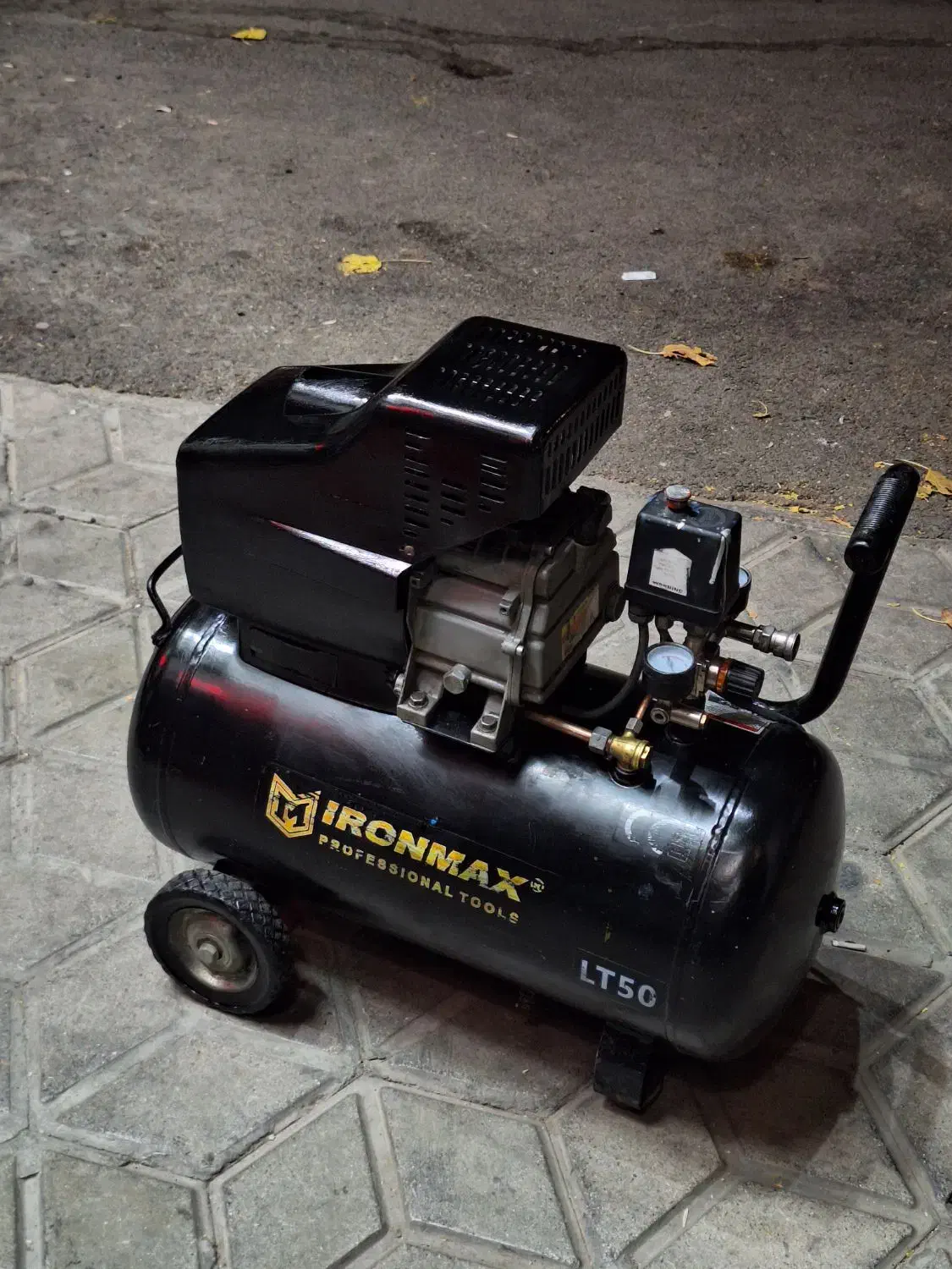 پمپ باد ایرومکس ۵۰لیتری|ابزارآلات|گناباد, |دیوار