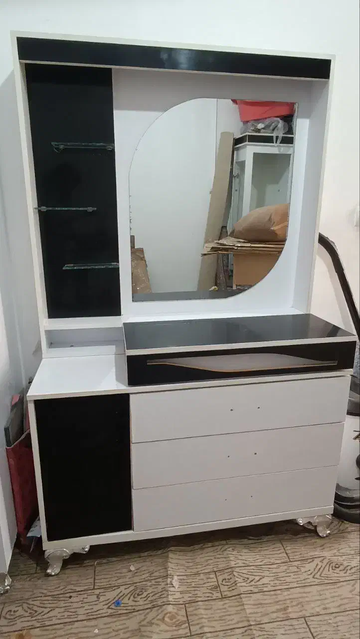 اینه دراور|جاکفشی، کمد، دراور|مشهد, بهمن|دیوار