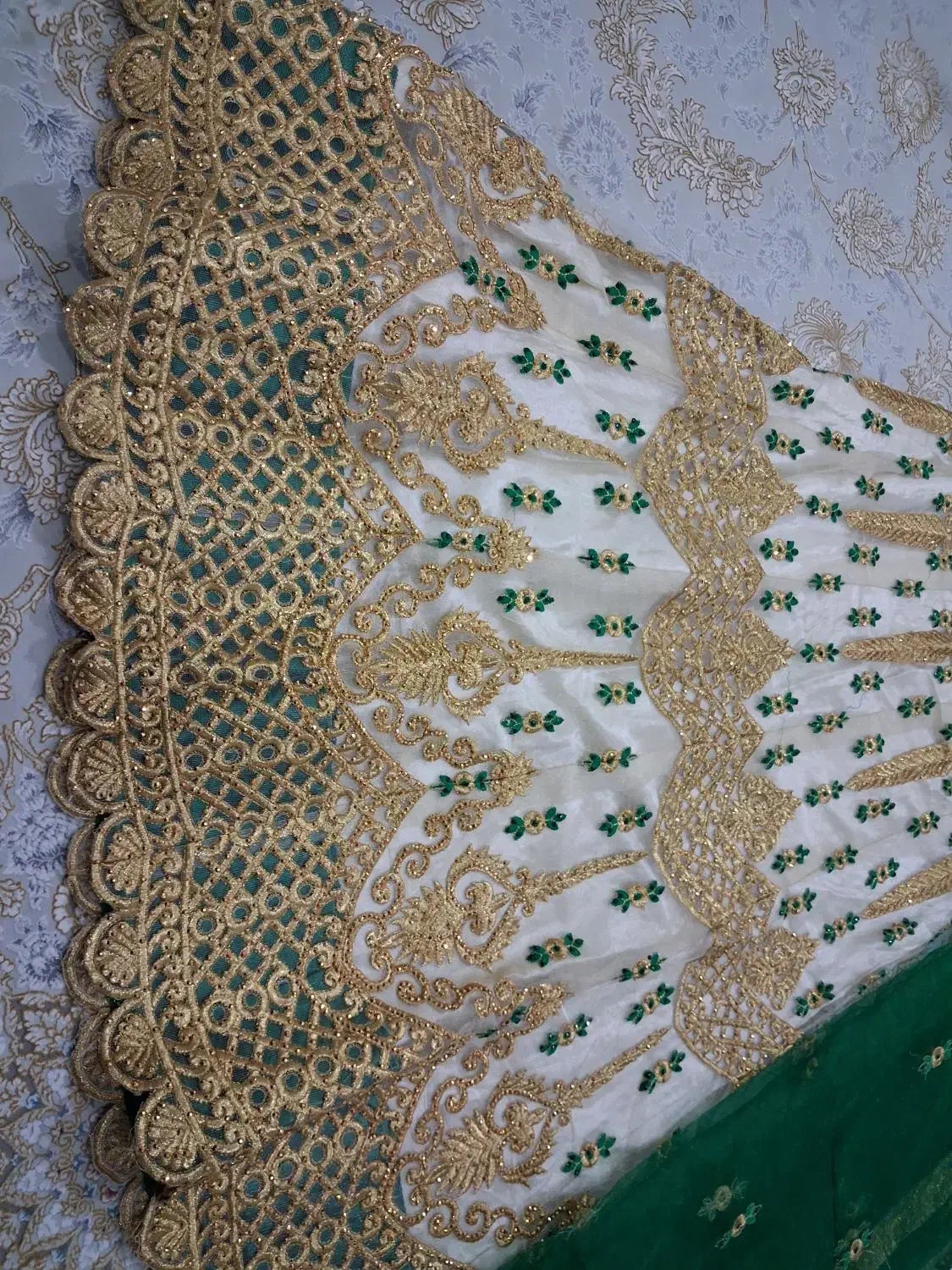 لباس هندی|لباس|قم, شهرک مهدیه (مدرس)|دیوار