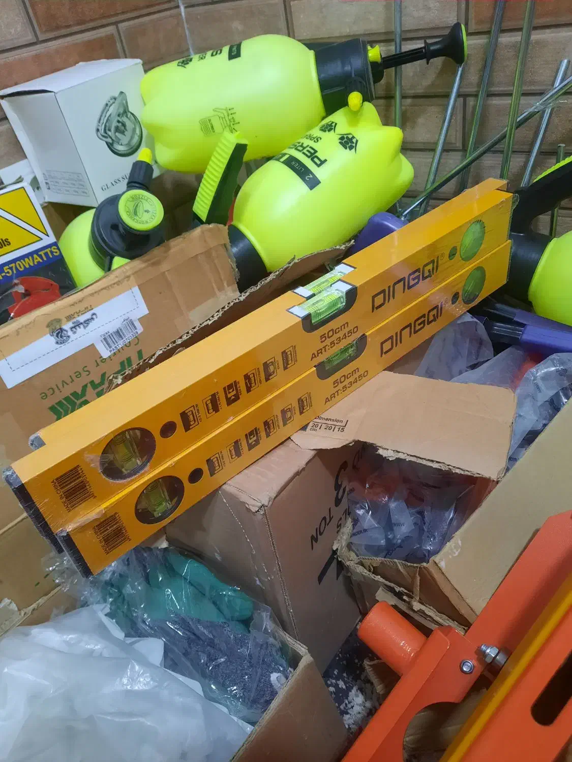 فروش تعدادی ابزار کاشیکاری و ساختمانی|ابزارآلات|بومهن, |دیوار