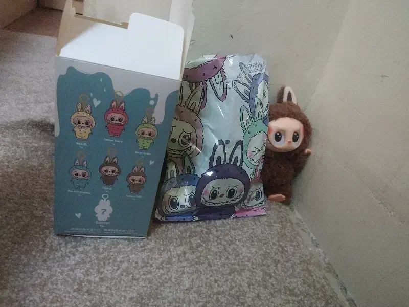 لبوبو مدل ماکارون رنگ قهوه ای|اسباب‌‌بازی|تهران, قصر فیروزه ۱|دیوار