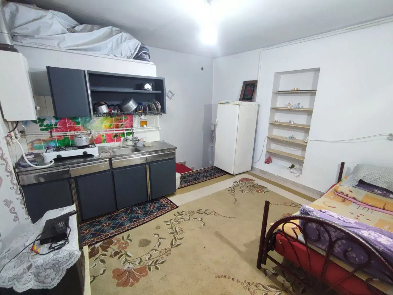 سوییت ۲۵ متری واقع در خیابان معلم|اجارهٔ کوتاه‌مدت آپارتمان و سوئیت|بیرجند, |دیوار