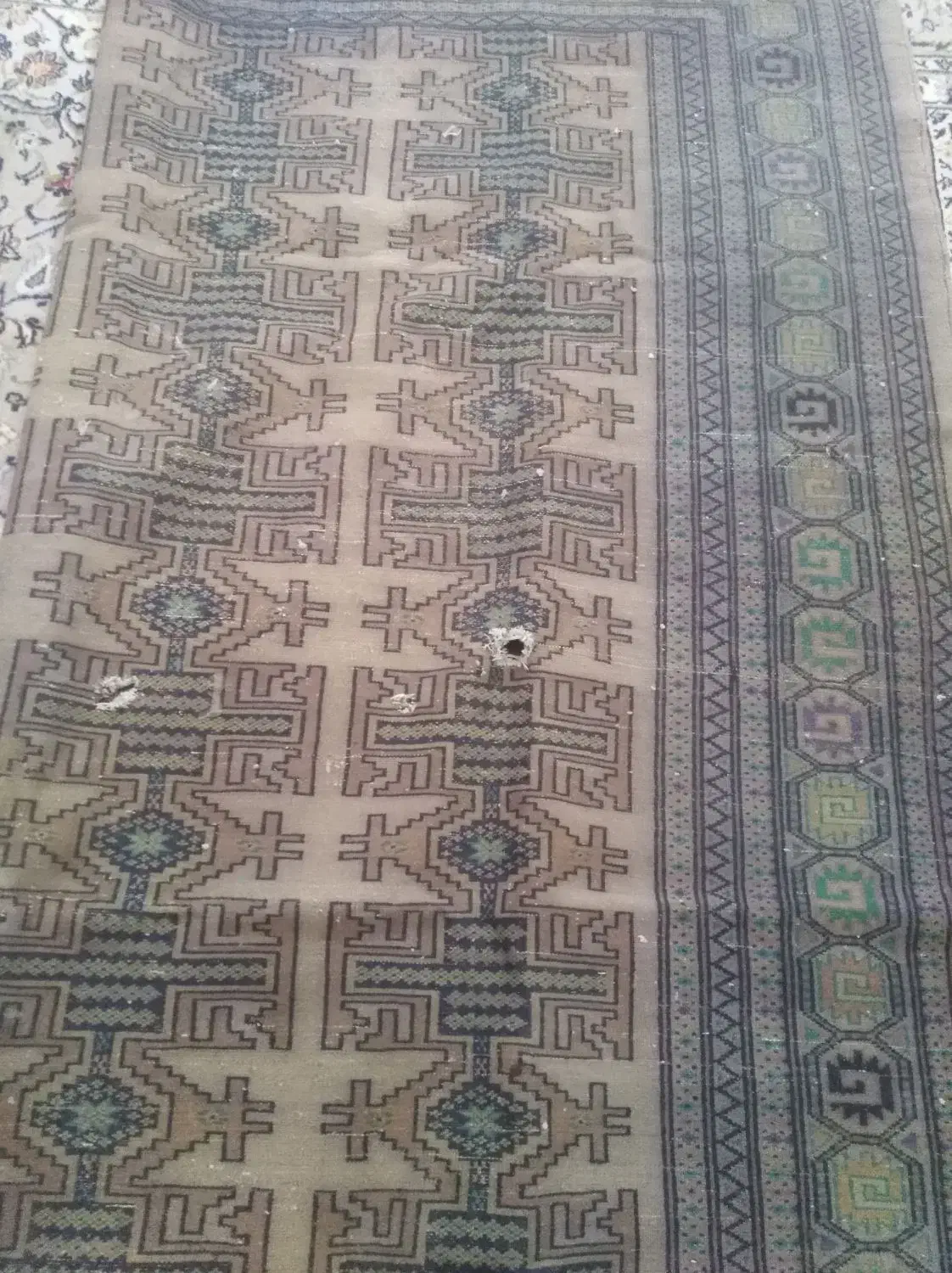 فرش دستبافت 6متری ترکمن قدیمی|فرش|رودهن, |دیوار