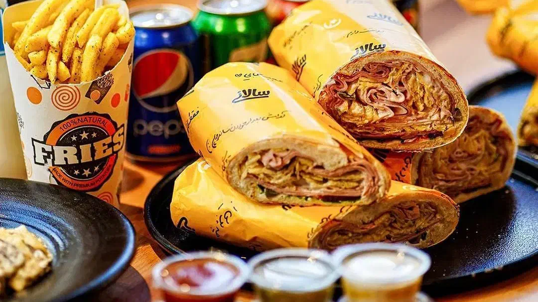 آشپز با تجربه فست فود|استخدام خدمات فروشگاه و رستوران|تهران, گاندی|دیوار