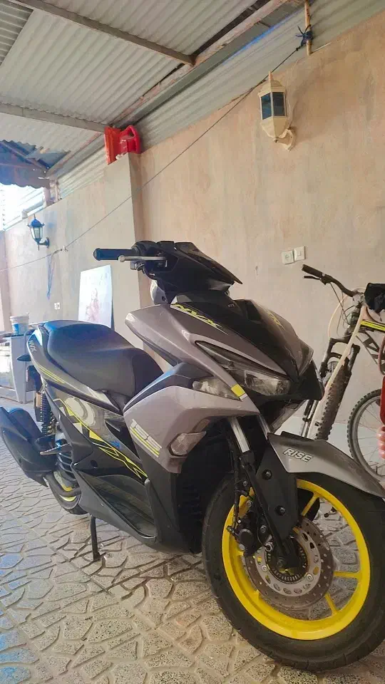 موتورایروکس آن وی ایکس ۱۵۵سی سی|موتورسیکلت|تربت جام, کشتارگاه|دیوار