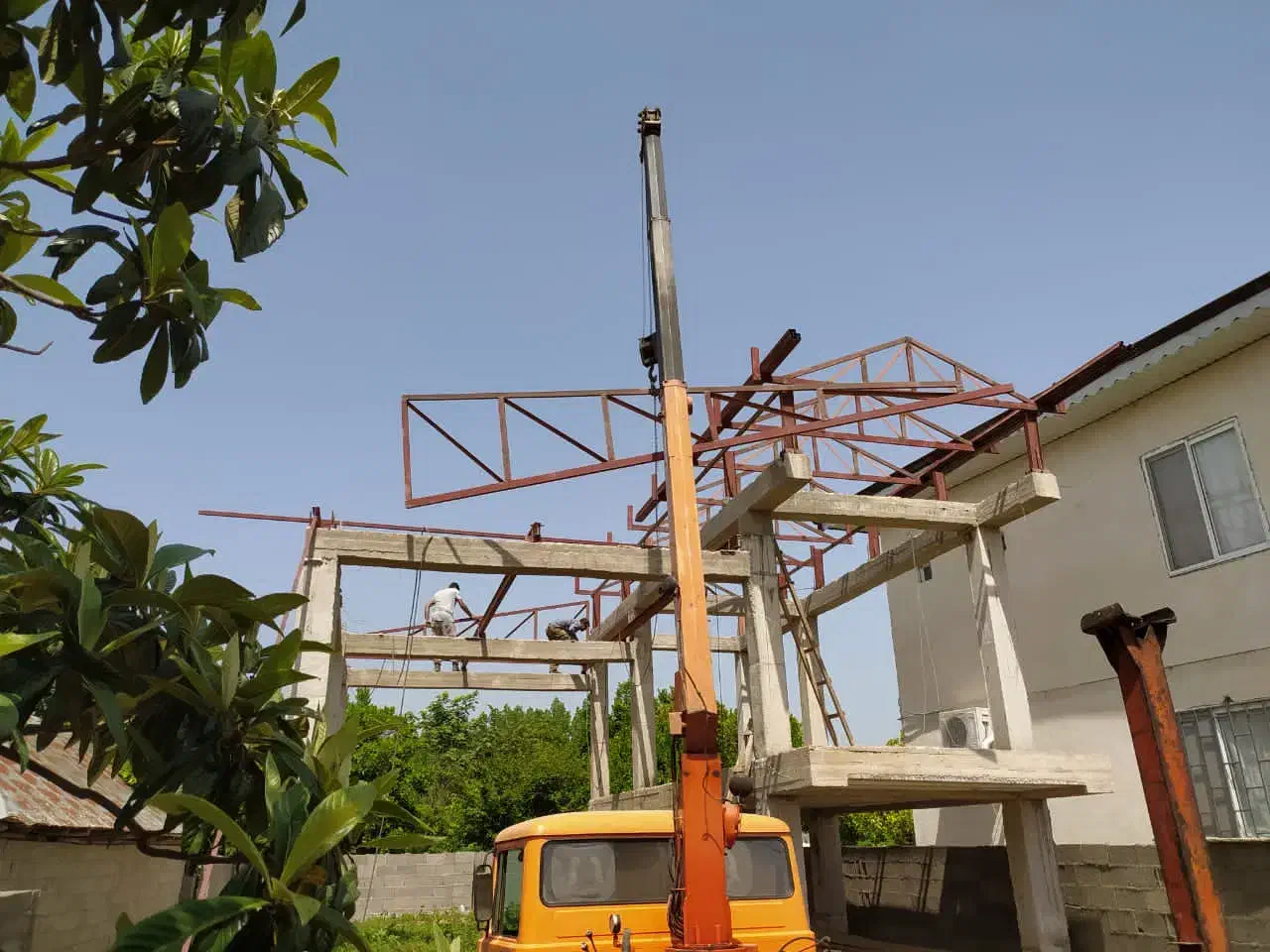 سربندی وخدمات جوشکاری و حلب زنی|خدمات پیشه و مهارت|صومعه‌سرا, |دیوار