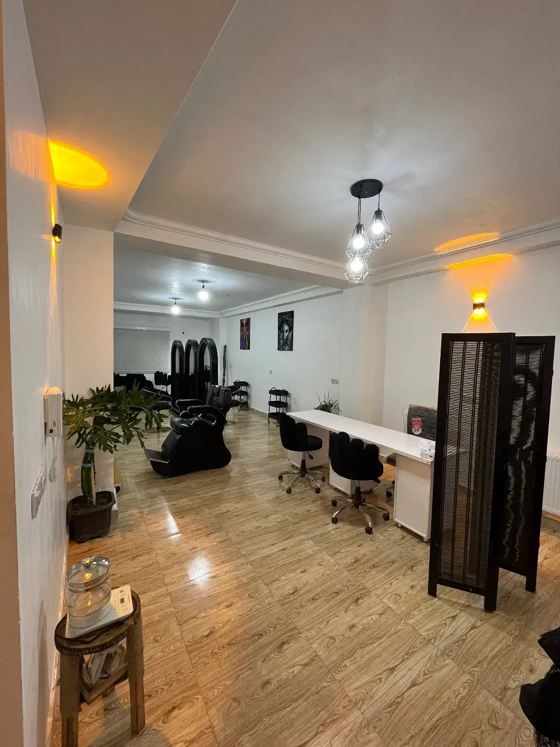 جهت همکاری در سالن زیبایی|استخدام درمانی، زیبایی، بهداشتی|قائمشهر, |دیوار