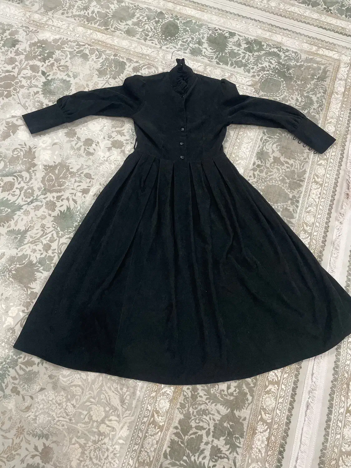 مقداری لباس نو به فروش میرسید|لباس|الیگودرز, |دیوار