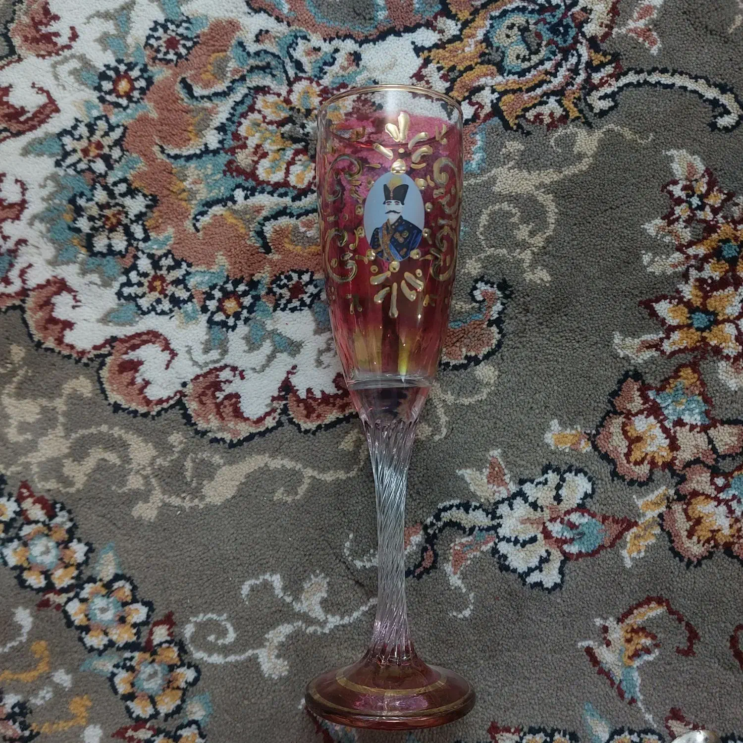 شربت خوری ۴ عدد|ظروف سرو و پذیرایی|قم, سراجه (۱۵ خرداد)|دیوار