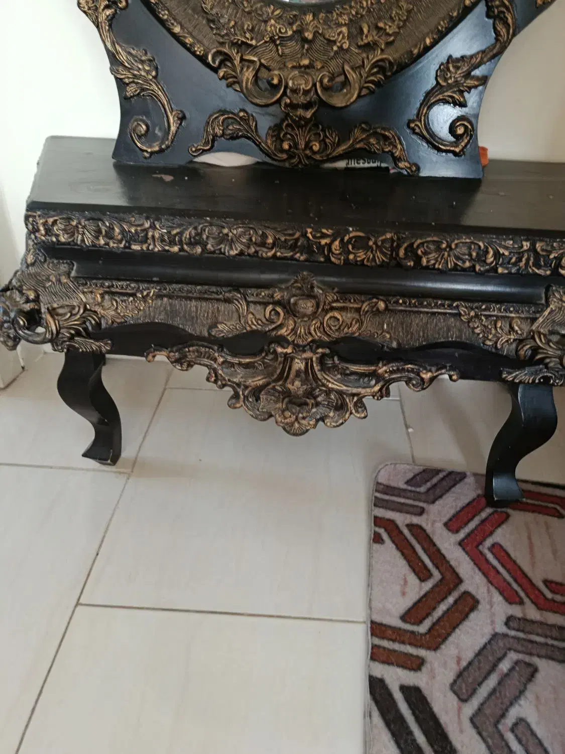 اینه شمدان|مبلمان خانگی و میز عسلی|پرند, فاز ۶|دیوار