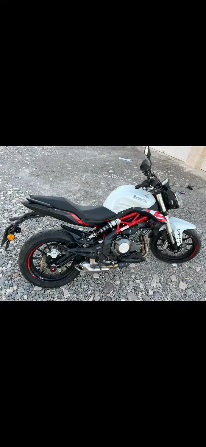 بنلی جفت سیلندر 300|موتورسیکلت|جیرفت, |دیوار