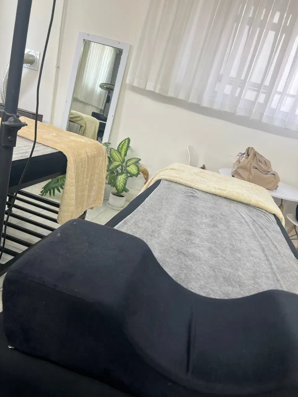 اجاره لاین مژه در لوکیشن عالی|اجارهٔ کوتاه‌مدت دفتر کار و فضای آموزشی|مشهد, کوثر|دیوار