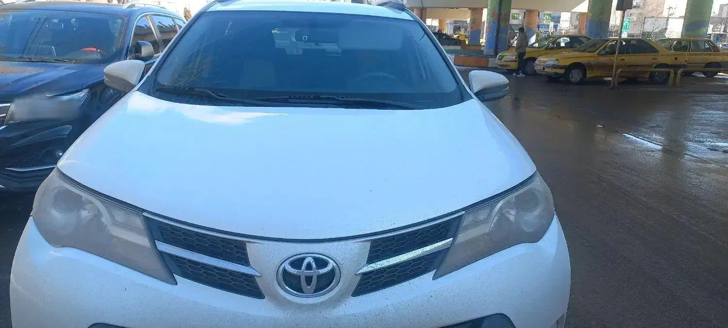 تویوتاراوفور|خودرو سواری و وانت|اردبیل, |دیوار