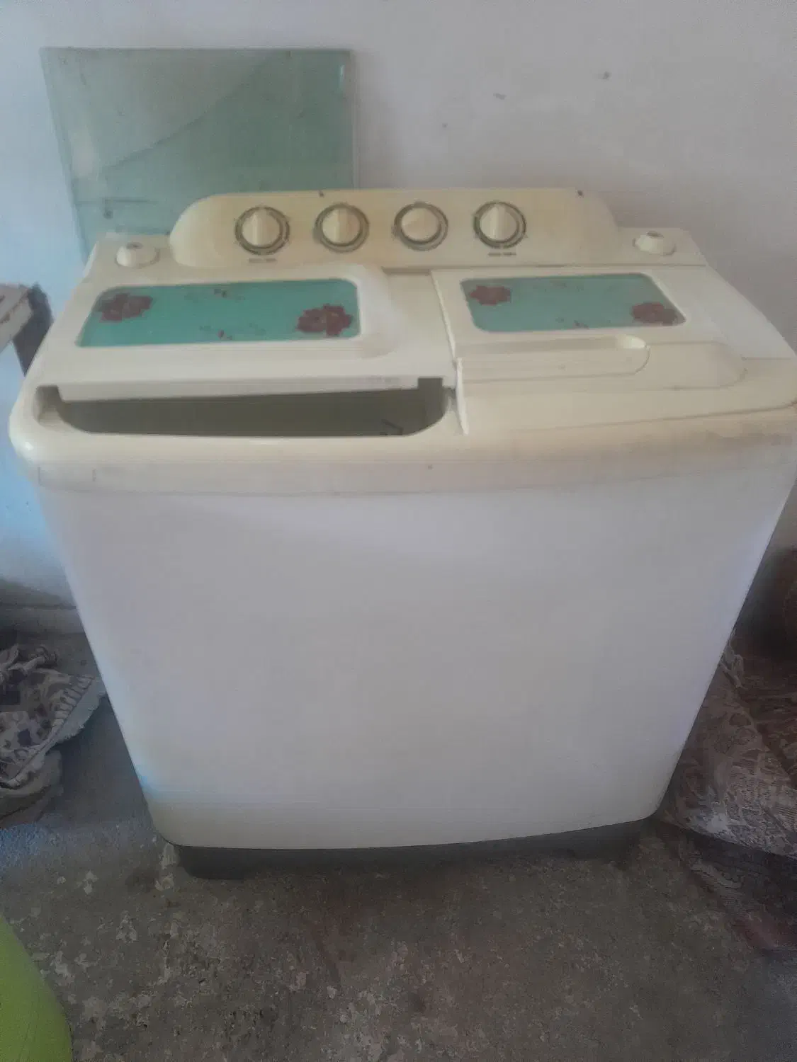 لباسشویی فرش میز|فرش|مشهد, هفت تیر (نه دره)|دیوار