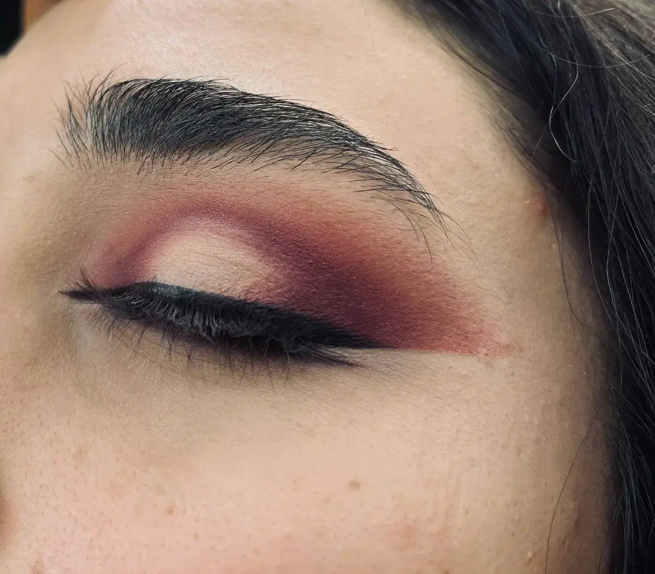 میکاپ vip و cip با بهترین متریال و قیمت|خدمات آرایشگری و زیبایی|قم, زنبیل آباد|دیوار