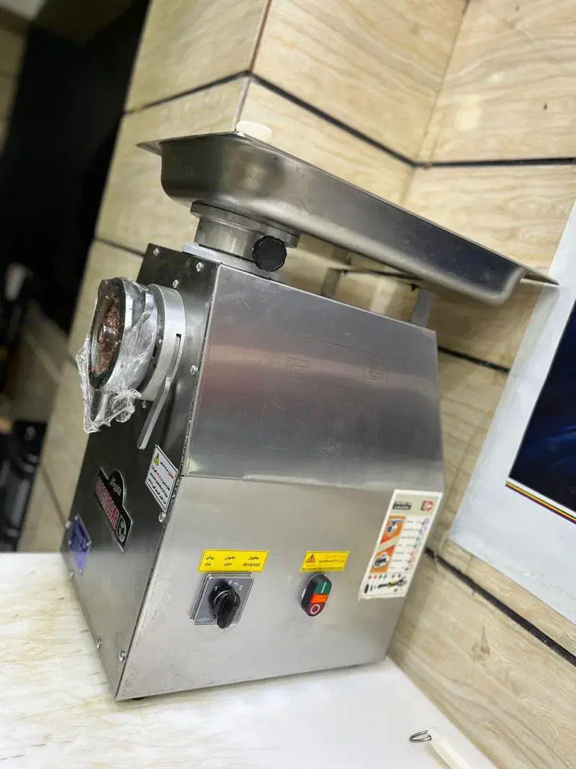 چرخ گوشت الکترو کار درحد نو|فروشگاه و مغازه|فردیس, منظریه|دیوار