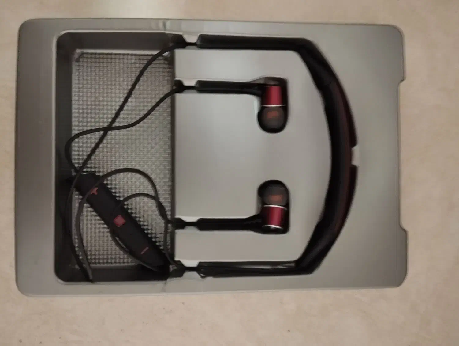 قیمت ۱ملیون تومان|لوازم جانبی موبایل و تبلت|ابریشم, |دیوار