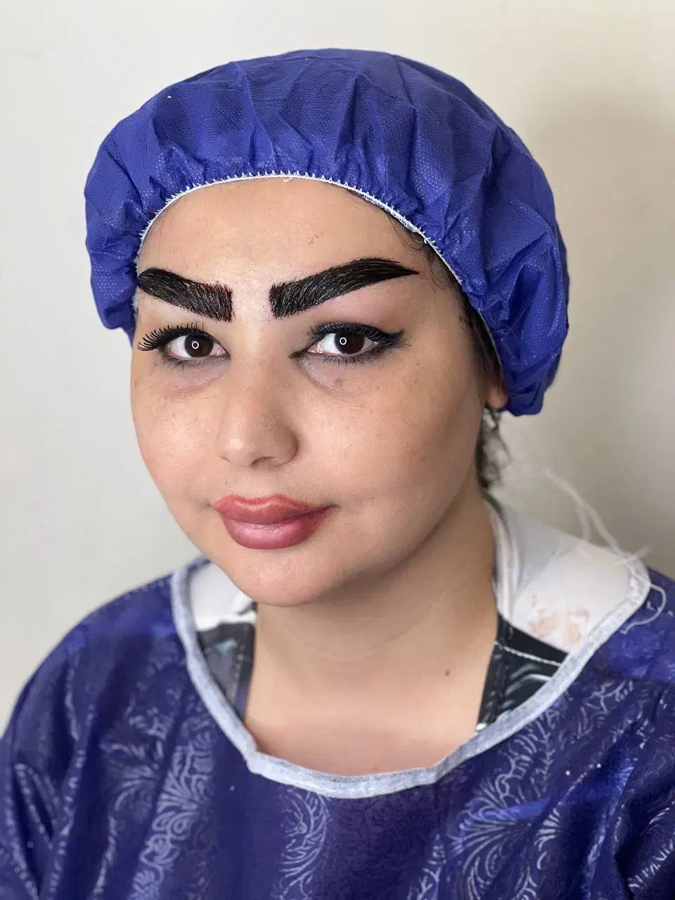 کاشت ابرو تضمینی با خواب طبیعی و آموزش|خدمات آرایشگری و زیبایی|کرمانشاه, |دیوار