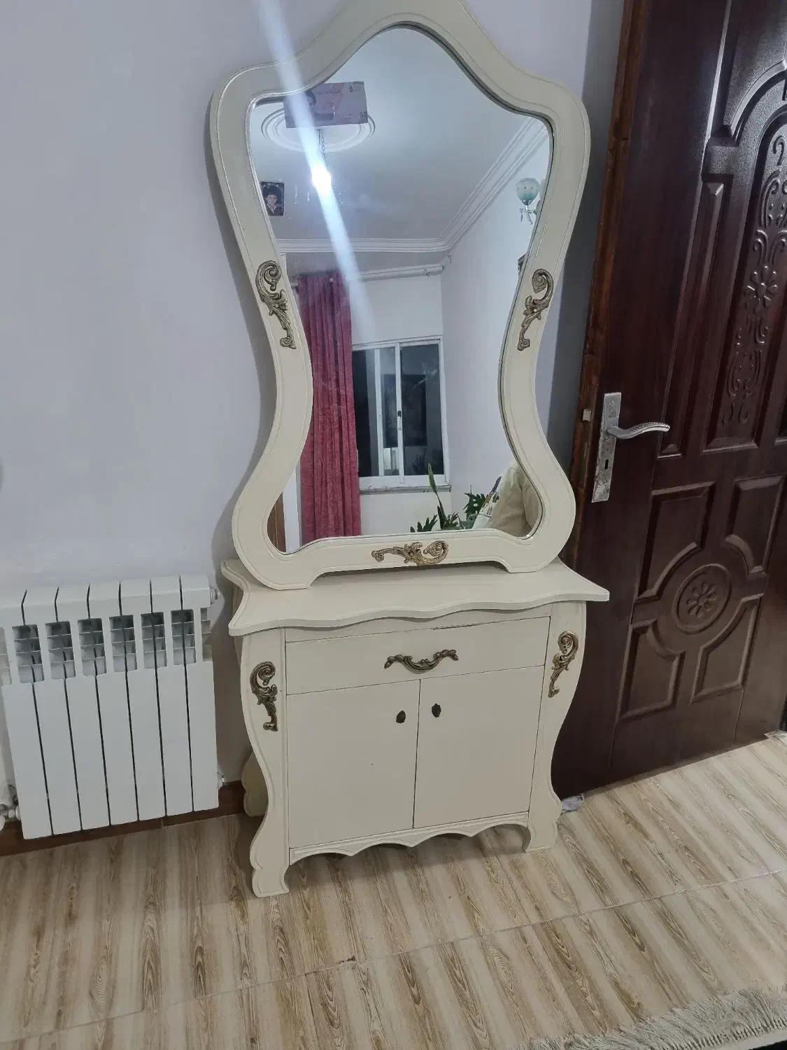 اینه کنسول|بوفه، ویترین، کنسول|صومعهسرا, |دیوار