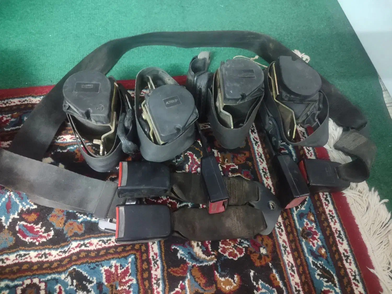 تعدادی وسایل داخل کابین و موتور پژو|قطعات یدکی و لوازم جانبی|رودبار, |دیوار