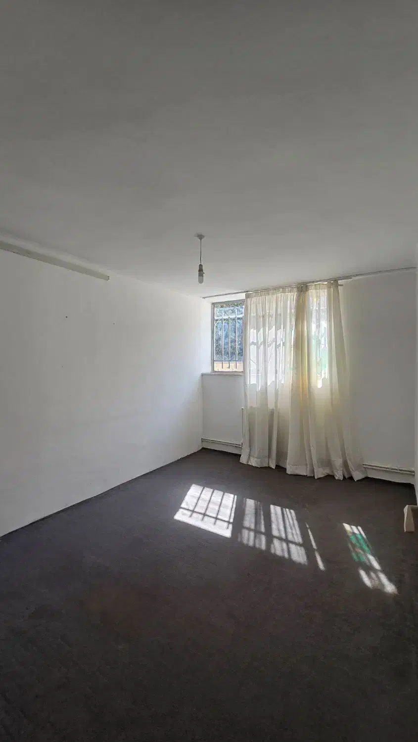 قیمتش شکسته شد/ویلایی۲۵۰متر/۶ اتاق/۳۰۰ رهن۴۵ اجاره|اجارهٔ خانه و ویلا|مشهد, آزادشهر|دیوار