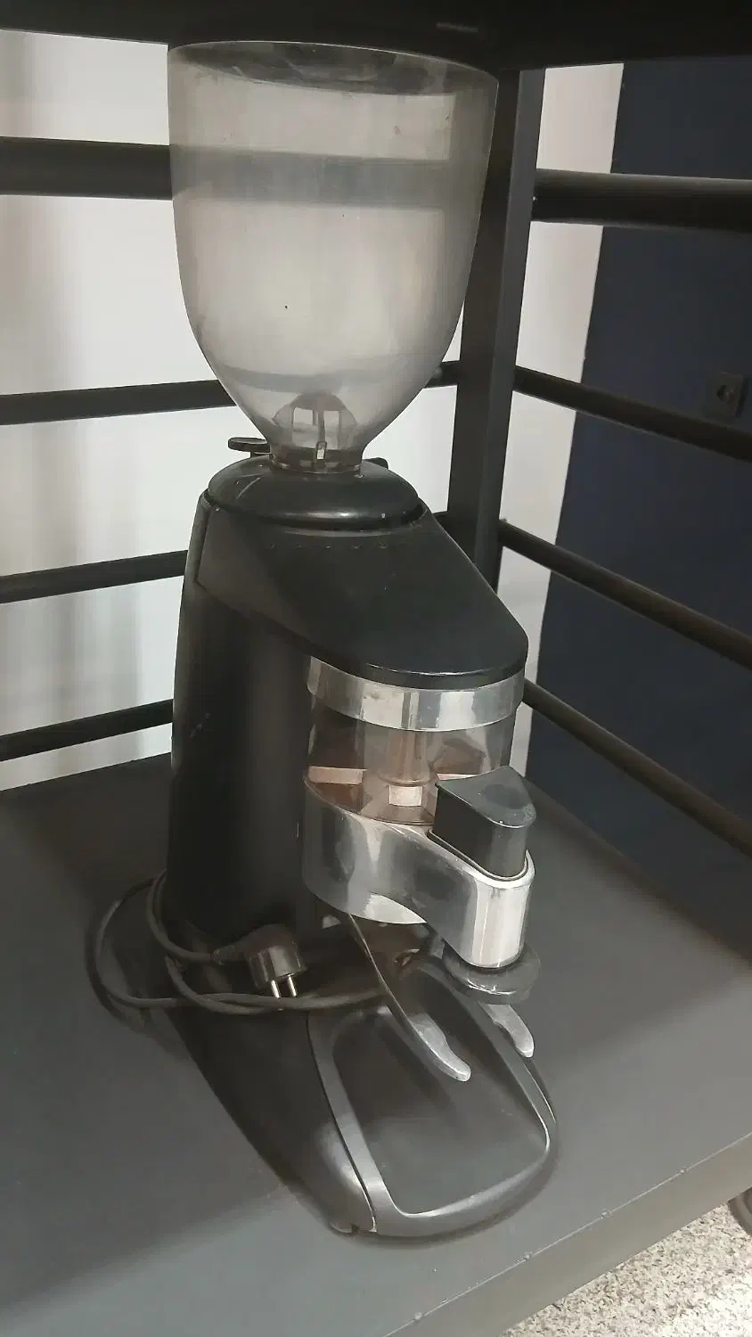 آسیاب صنعتی آسیاب ایتالیایی اسپانیایی دوزردار|کافیشاپ و رستوران|مشهد, رستگار|دیوار