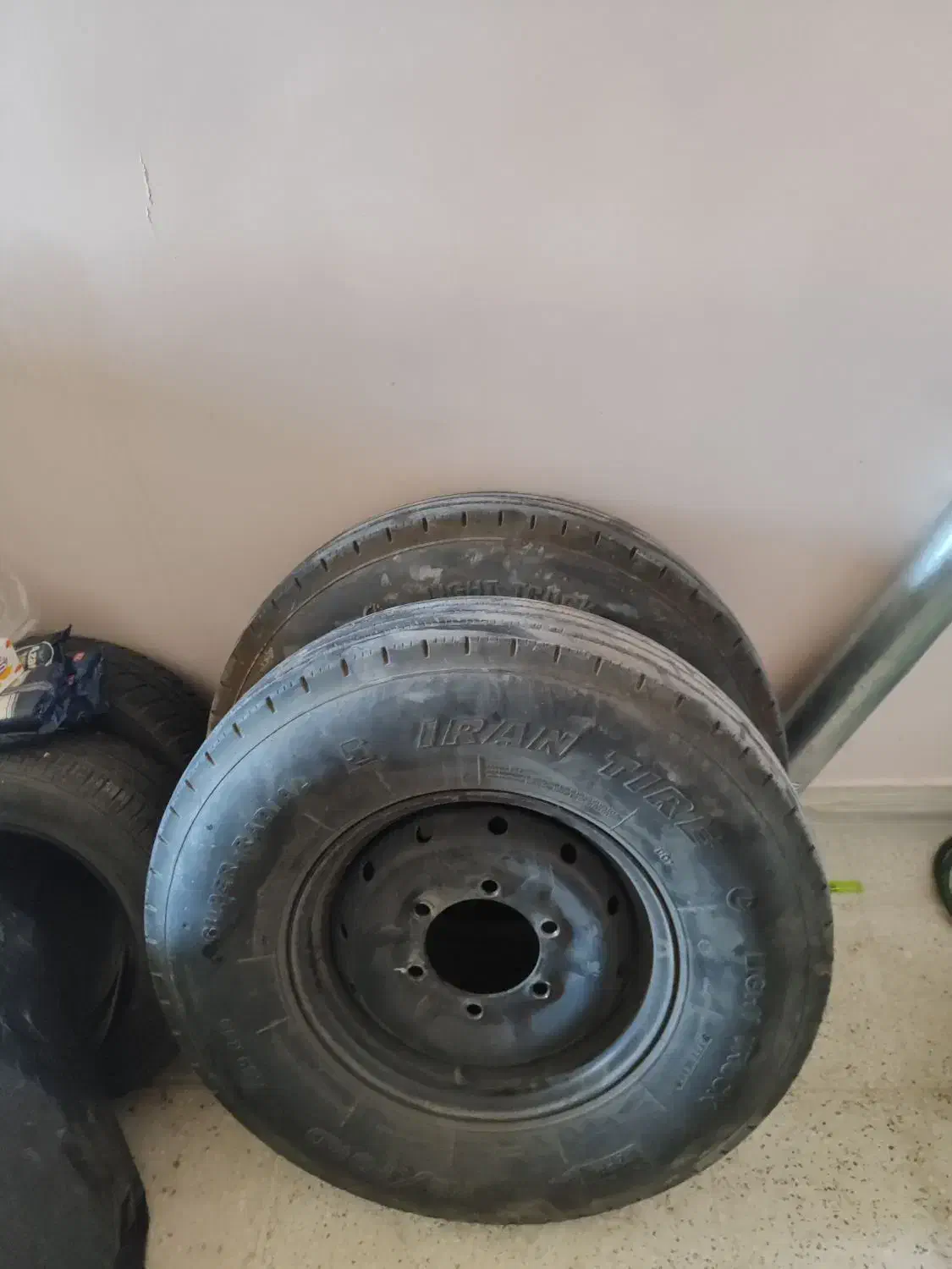 رینگ و لاستیک نیسان|قطعات یدکی و لوازم جانبی|اصفهان, شاهد|دیوار