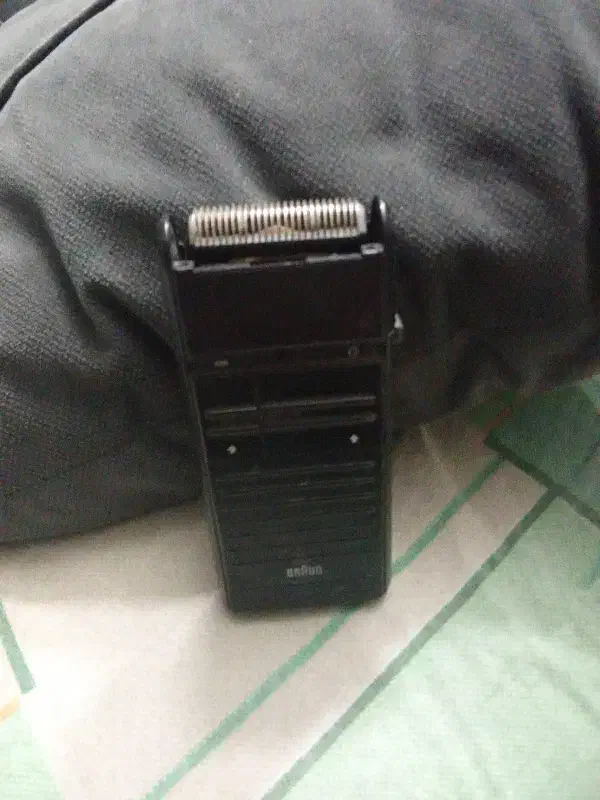 ریش تراش برقی براون|آرایشی، بهداشتی، درمانی|هشتگرد, شهرک پارسیان|دیوار