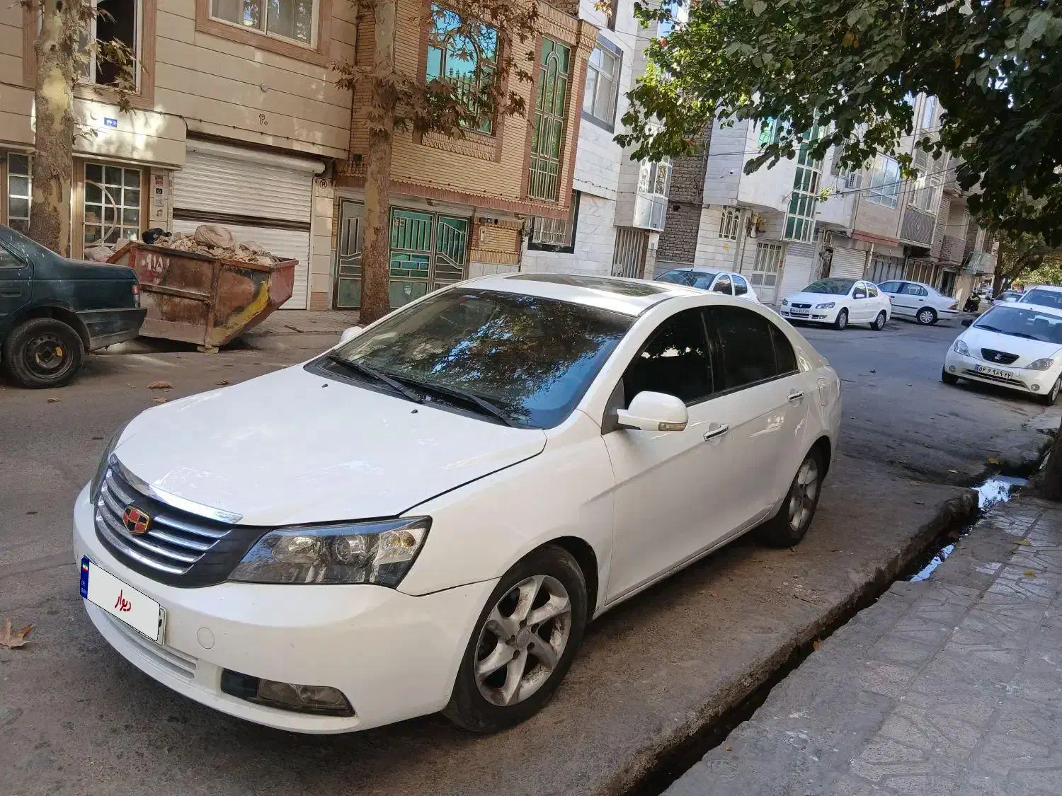 جیلی ۲۰۱۳ دنده|خودرو سواری و وانت|مشهد, نکاح|دیوار