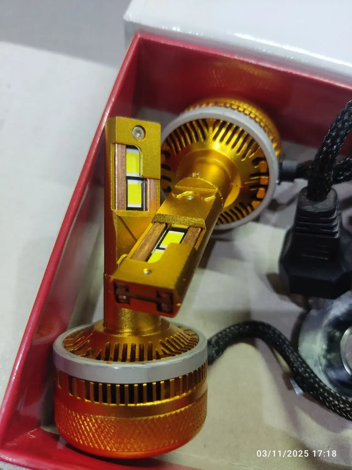 هدلایت Q250 پلاس h4 سالم و آمپر ستونی|قطعات یدکی و لوازم جانبی|تهران, شهرک فردوس (حسینی)|دیوار