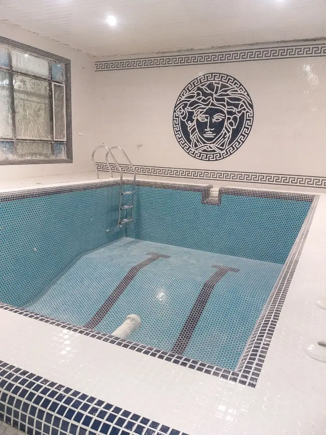 استخرسازان طهماسبی صفرتاصد سرامیک کاری استخر جکوزی|خدمات پیشه و مهارت|قم, نیروگاه|دیوار