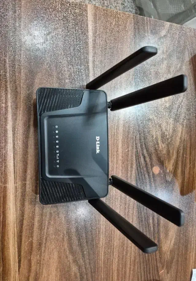 مودم 2سیم کارت خور m960|مودم و تجهیزات شبکه|پرند, فاز ۵|دیوار