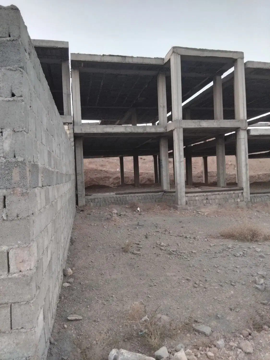 فروش فوری منزل مسکونی نیمه ساز|فروش خانه و ویلا|فولادشهر, مدیسه|دیوار