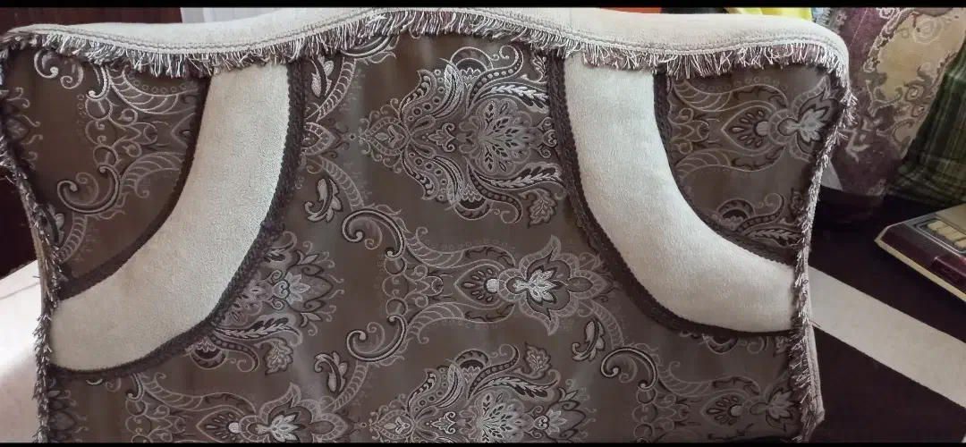 یک جفت پشتی|پشتی|شیراز, جوادیه|دیوار