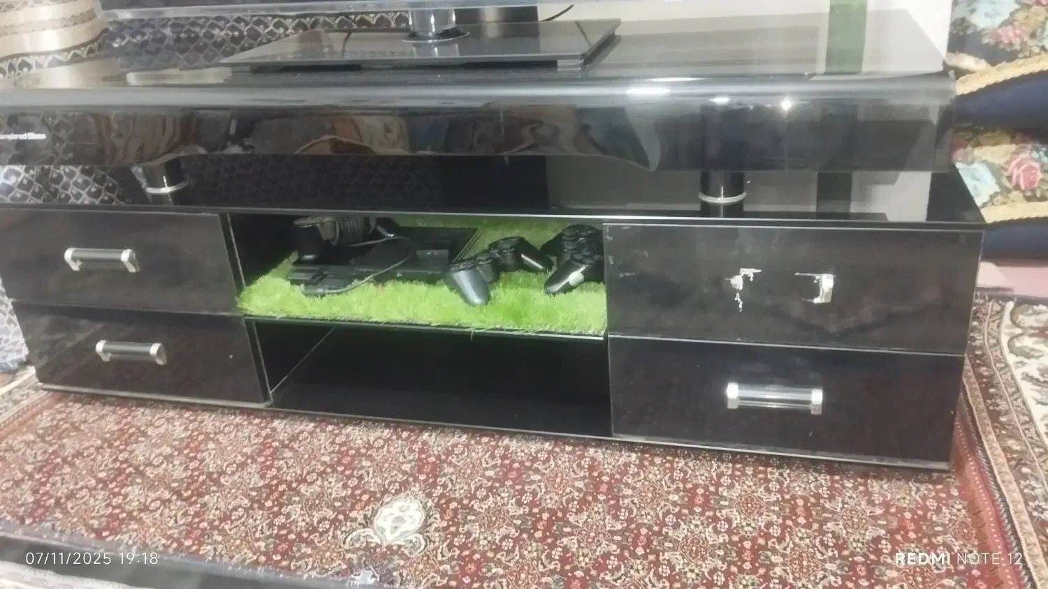 میز تلویزیون درحد نو تمیز|میز تلویزیون|سراوان, |دیوار