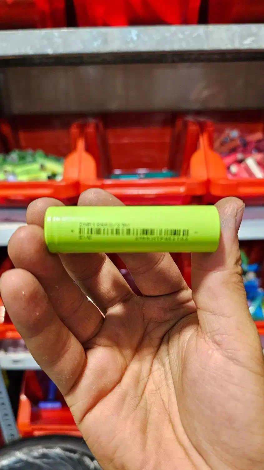 باتری لیتیومی 18650 EVE 2900 5C لیتیوم صنعتی|لوازم جانبی موبایل و تبلت|تهران, استاد معین|دیوار