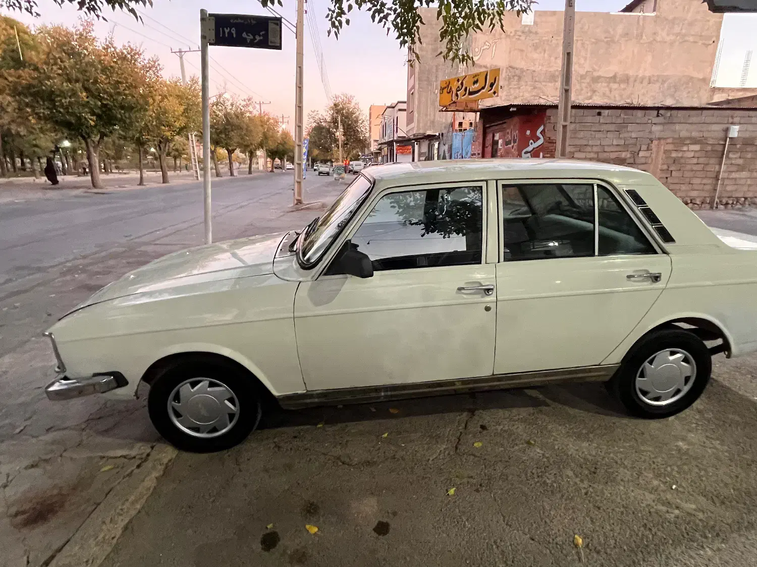 پیکان مدل ۸۳|خودرو سواری و وانت|شهرکرد, |دیوار