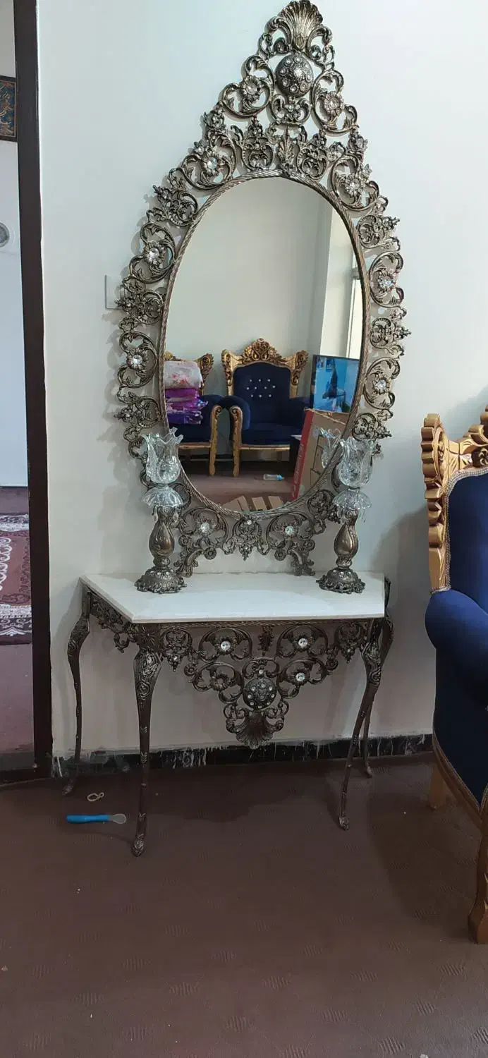 آینه و کنسول طرح برنز|بوفه، ویترین، کنسول|میانه, |دیوار