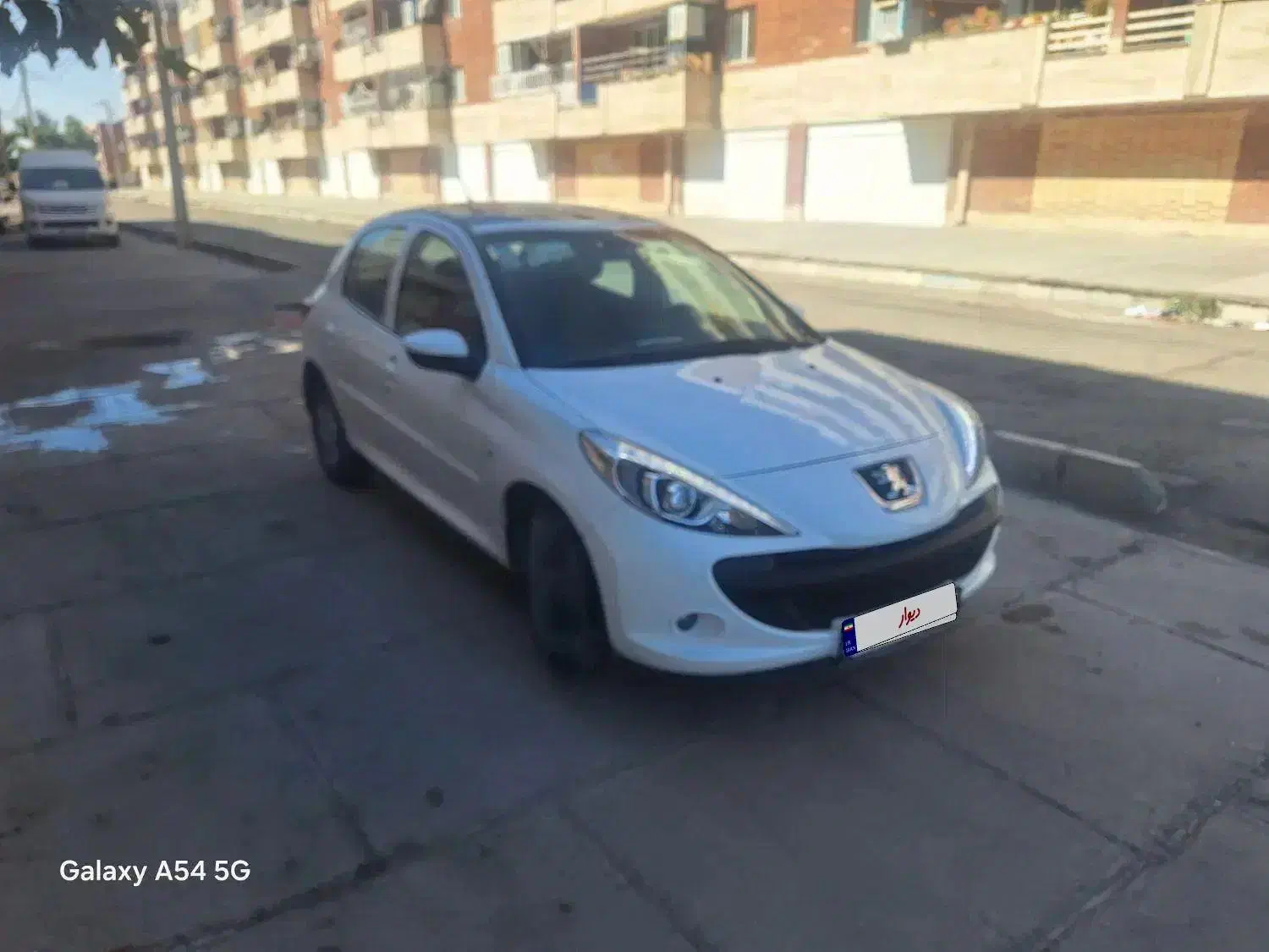 پژو ۲۰۷ پانا مدل ۴۰۳ مشابه صفر|خودرو سواری و وانت|سیرجان, |دیوار