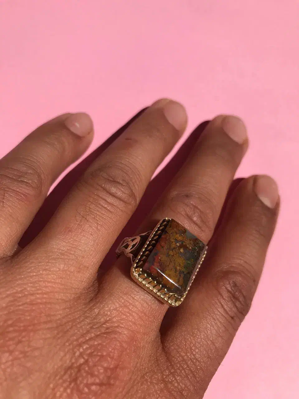 انگشتر و آویز گردنی  سنگ طبیعی|جواهرات|خوی, |دیوار